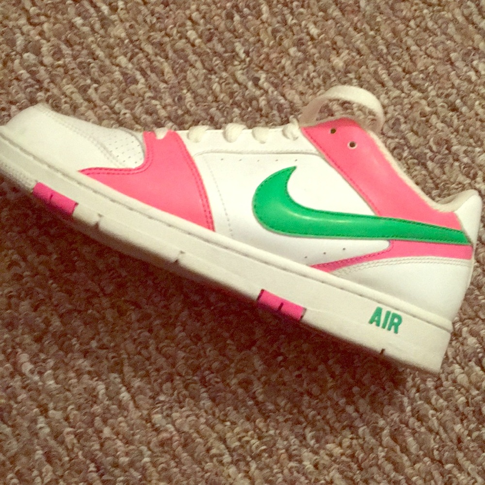 Nike air prestige II